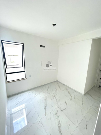 Imagem Casa com 4 Quartos à Venda, 133 m² em Tamatanduba - Eusébio Imagem Casa com 4 Quartos à Venda, 133 m² em Tamatanduba - Eusébio