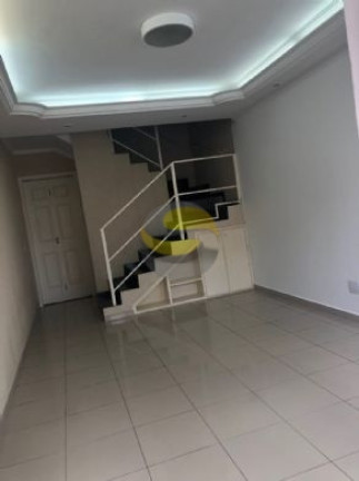 Imagem Casa de Condomínio com 2 Quartos à Venda, 65 m² em Granja Viana - Cotia Imagem Casa de Condomínio com 2 Quartos à Venda, 65 m² em Granja Viana - Cotia