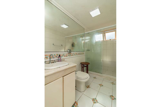 Imagem Imóvel com 2 Quartos à Venda, em Petrópolis - Porto Alegre Imagem Imóvel com 2 Quartos à Venda, em Petrópolis - Porto Alegre