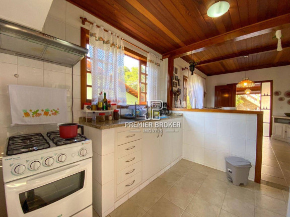 Imagem Casa com 3 Quartos à Venda, 237 m² em Albuquerque - Teresópolis Imagem Casa com 3 Quartos à Venda, 237 m² em Albuquerque - Teresópolis