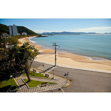 Imagem Apartamento com 2 Quartos à Venda, 180 m² em Cabeçudas - Itajaí