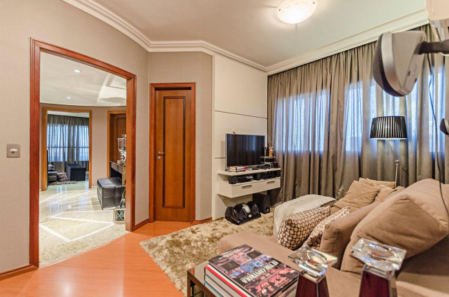 Imagem Apartamento com 3 Quartos à Venda, 149 m² em Cristo Rei - Curitiba Imagem Apartamento com 3 Quartos à Venda, 149 m² em Cristo Rei - Curitiba