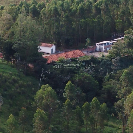 Imagem Imóvel com 2 Quartos à Venda, 266.000 m² em Branco - Lavrinhas Imagem Imóvel com 2 Quartos à Venda, 266.000 m² em Branco - Lavrinhas
