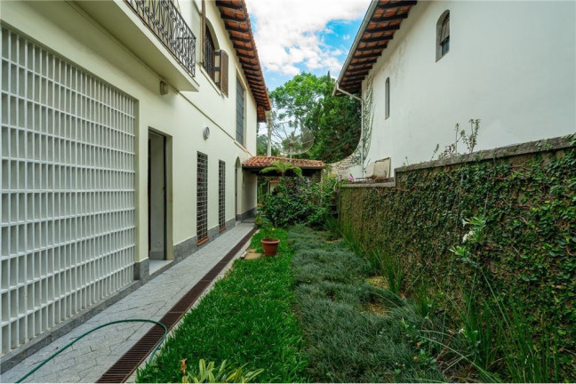 Imagem Casa com 4 Quartos à Venda, em Chácara Monte Alegre - São Paulo Imagem Casa com 4 Quartos à Venda, em Chácara Monte Alegre - São Paulo