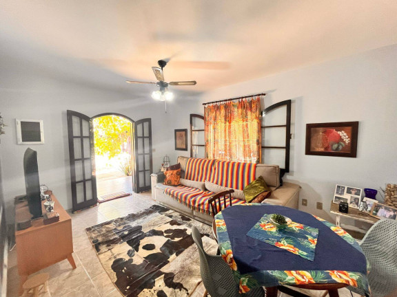 Imagem Casa com 5 Quartos à Venda, em Praia Linda - São Pedro Da Aldeia Imagem Casa com 5 Quartos à Venda, em Praia Linda - São Pedro Da Aldeia