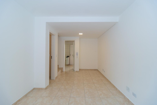 Imagem Sobrado com 3 Quartos para Alugar, 139 m² em Barreirinha - Curitiba Imagem Sobrado com 3 Quartos para Alugar, 139 m² em Barreirinha - Curitiba