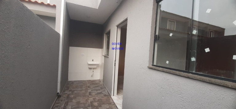 Imagem Casa com 2 Quartos à Venda, 42 m² em Campo De Santana - Curitiba