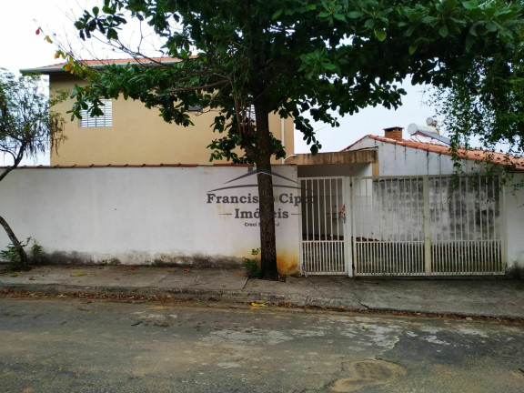 Sobrado com 2 Quartos à Venda, 80 m² em São Dimas - Guaratinguetá
