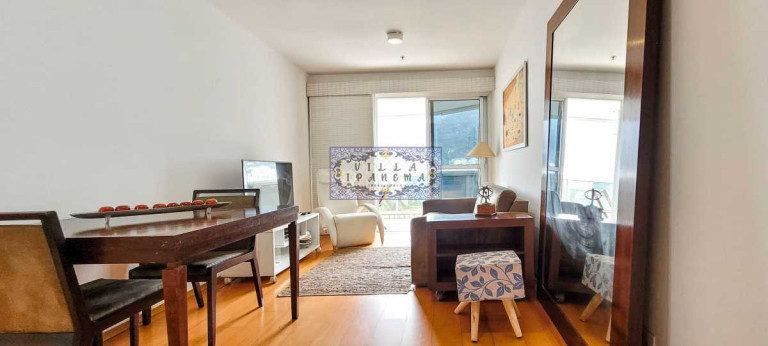 Imagem Apartamento com 2 Quartos à Venda, 62 m² em Lagoa - Rio De Janeiro Imagem Apartamento com 2 Quartos à Venda, 62 m² em Lagoa - Rio De Janeiro
