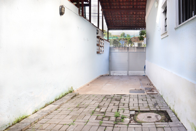 Imagem Casa com 3 Quartos à Venda, 135 m² em Campo Grande - Rio De Janeiro Imagem Casa com 3 Quartos à Venda, 135 m² em Campo Grande - Rio De Janeiro