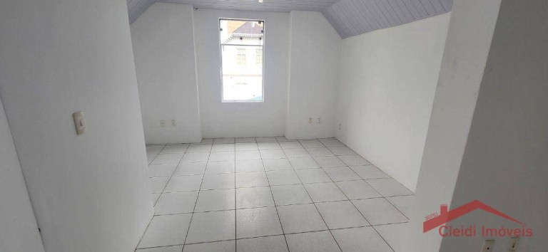 Imagem Casa para Alugar, 300 m² em Centro - Joinville Imagem Casa para Alugar, 300 m² em Centro - Joinville