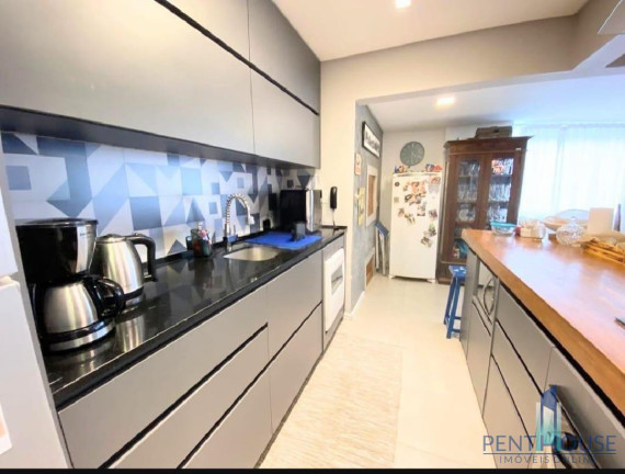 Imagem Apartamento com 2 Quartos à Venda, 217 m² em Centro - Balneário Camboriú