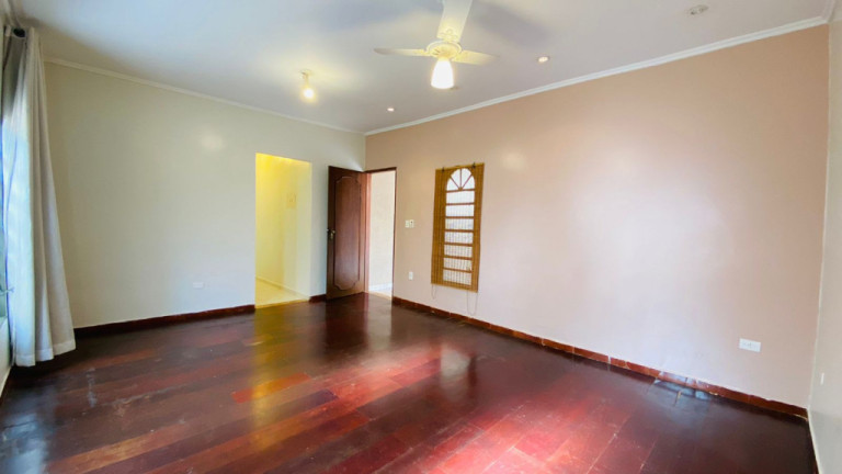 Imagem Casa com 4 Quartos à Venda, 162 m² em Jardim São José - Ribeirão Preto Imagem Casa com 4 Quartos à Venda, 162 m² em Jardim São José - Ribeirão Preto