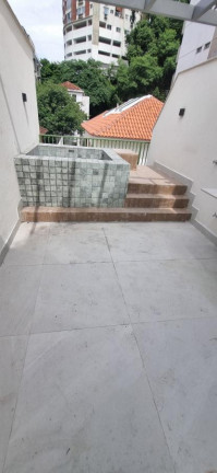 Imagem Casa com 2 Quartos à Venda, 90 m² em Lagoa - Rio De Janeiro Imagem Casa com 2 Quartos à Venda, 90 m² em Lagoa - Rio De Janeiro