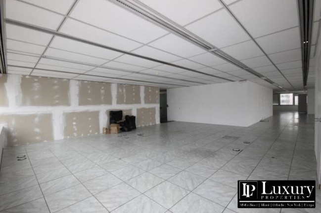 Imagem Imóvel Comercial à Venda, 133 m² em Itaim Bibi - São Paulo Imagem Imóvel Comercial à Venda, 133 m² em Itaim Bibi - São Paulo