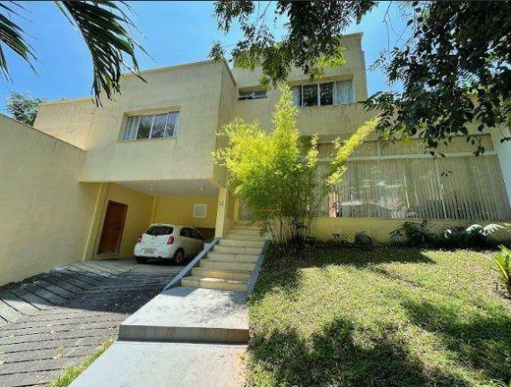 Casa com 4 Quartos à Venda, 312 m² em Itaipu - Niterói