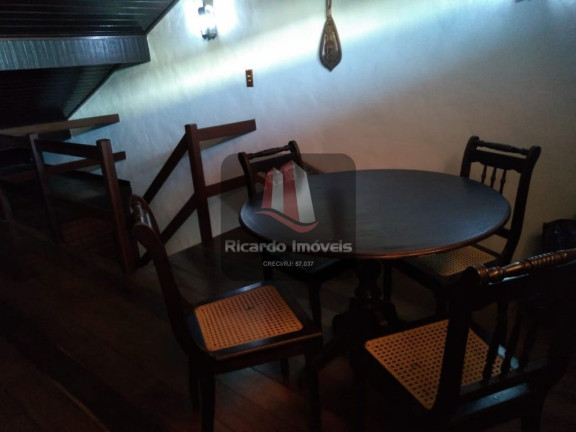 Imagem Imóvel com 2 Quartos à Venda, 100 m² em Peró - Cabo Frio Imagem Imóvel com 2 Quartos à Venda, 100 m² em Peró - Cabo Frio