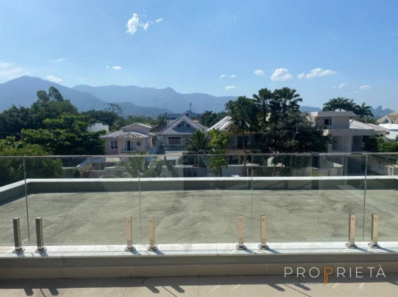 Imagem Casa de Condomínio com 4 Quartos à Venda, 300 m² em Barra Da Tijuca - Rio De Janeiro