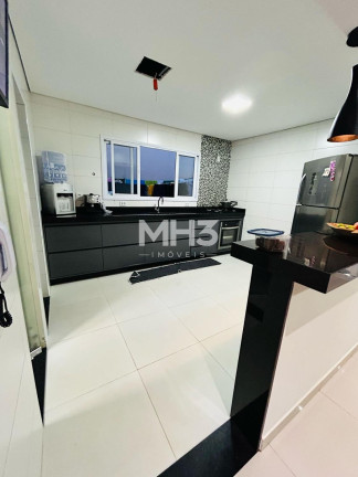 Imagem Sobrado com 3 Quartos à Venda, 225 m² em Jardim Residencial Ravagnani - Sumaré Imagem Sobrado com 3 Quartos à Venda, 225 m² em Jardim Residencial Ravagnani - Sumaré
