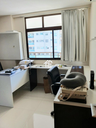 Imagem Apartamento com 3 Quartos à Venda, 140 m² em Icaraí - Niterói