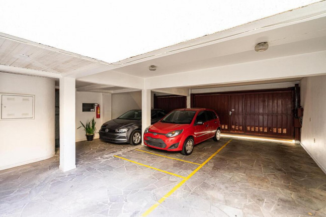 Imagem Cobertura com 3 Quartos à Venda, 267 m² em Petrópolis - Porto Alegre Imagem Cobertura com 3 Quartos à Venda, 267 m² em Petrópolis - Porto Alegre