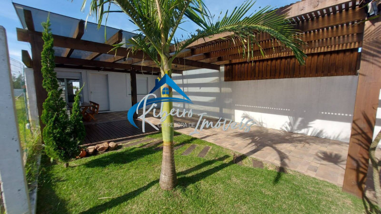 Imagem Casa com 2 Quartos à Venda, 72 m² em Zona Nova - Tramandaí Imagem Casa com 2 Quartos à Venda, 72 m² em Zona Nova - Tramandaí
