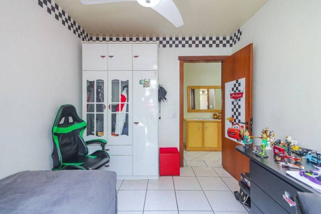 Imagem Imóvel com 3 Quartos à Venda, em Tristeza - Porto Alegre Imagem Imóvel com 3 Quartos à Venda, em Tristeza - Porto Alegre