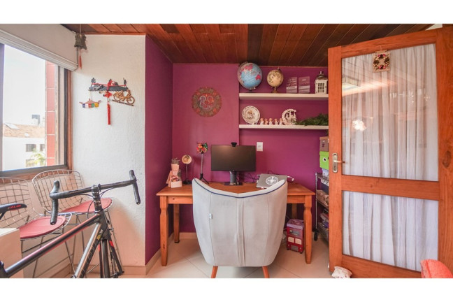 Imagem Apartamento com 3 Quartos à Venda, 120 m² em Menino Deus - Porto Alegre Imagem Apartamento com 3 Quartos à Venda, 120 m² em Menino Deus - Porto Alegre