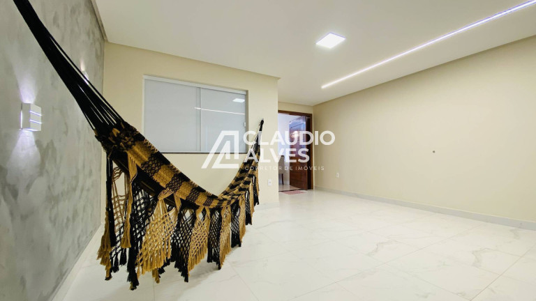 Imagem Casa com 2 Quartos à Venda, 94 m² em Papagaio - Feira De Santana Imagem Casa com 2 Quartos à Venda, 94 m² em Papagaio - Feira De Santana