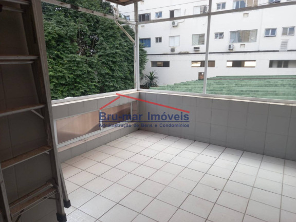 Imagem Sobrado com 3 Quartos à Venda, 260 m² em Vila Belmiro - Santos Imagem Sobrado com 3 Quartos à Venda, 260 m² em Vila Belmiro - Santos