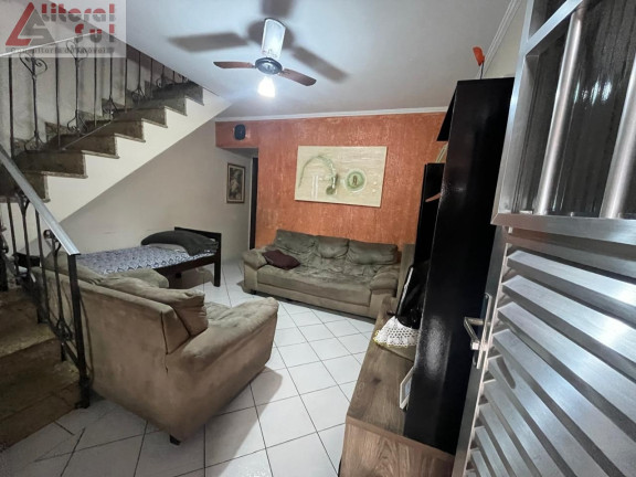 Imagem Sobrado com 2 Quartos à Venda, 70 m² em Nova Mirim - Praia Grande Imagem Sobrado com 2 Quartos à Venda, 70 m² em Nova Mirim - Praia Grande