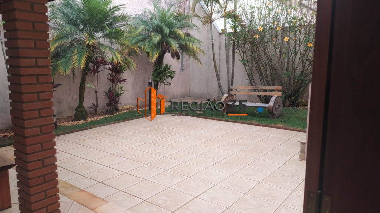 Imagem Casa com 3 Quartos à Venda, 300 m² em Parque Vivaldi Leite Ribeiro - Poços De Caldas Imagem Casa com 3 Quartos à Venda, 300 m² em Parque Vivaldi Leite Ribeiro - Poços De Caldas