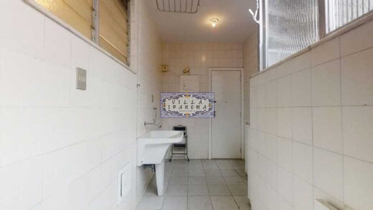 Imagem Apartamento com 4 Quartos à Venda, 155 m² em Lagoa - Rio De Janeiro Imagem Apartamento com 4 Quartos à Venda, 155 m² em Lagoa - Rio De Janeiro