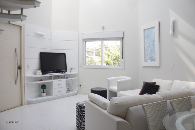 Imagem Casa com 3 Quartos à Venda, 308 m² em Palmas - Governador Celso Ramos Imagem Casa com 3 Quartos à Venda, 308 m² em Palmas - Governador Celso Ramos