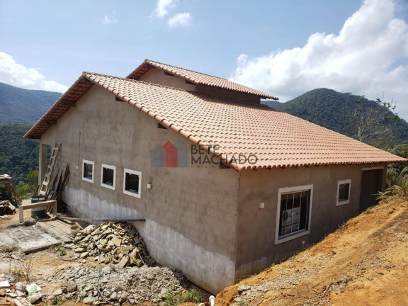 Imagem Casa com 2 Quartos à Venda, 156 m² em Teresópolis