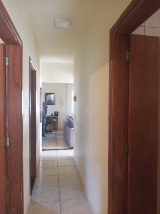 Imagem Casa com 3 Quartos à Venda, 300 m² em Vila Passos - Arapongas Imagem Casa com 3 Quartos à Venda, 300 m² em Vila Passos - Arapongas