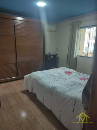 Imagem Casa com 4 Quartos à Venda, 250 m² em Rio Marinho - Vila Velha Imagem Casa com 4 Quartos à Venda, 250 m² em Rio Marinho - Vila Velha