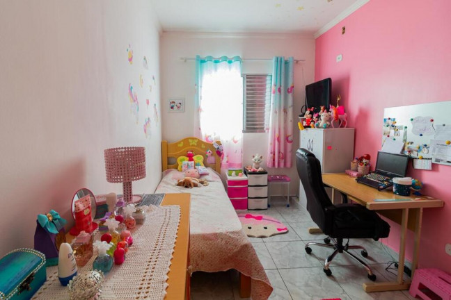 Imagem Casa com 4 Quartos à Venda, em Vila Ema - São Paulo Imagem Casa com 4 Quartos à Venda, em Vila Ema - São Paulo