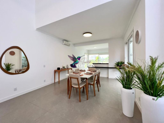 Imagem Casa com 4 Quartos à Venda, 193 m² em Centro - Xangri-lá Imagem Casa com 4 Quartos à Venda, 193 m² em Centro - Xangri-lá