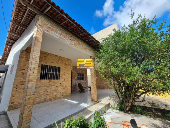 Imagem Casa com 4 Quartos à Venda, 200 m² em Altiplano Cabo Branco - João Pessoa Imagem Casa com 4 Quartos à Venda, 200 m² em Altiplano Cabo Branco - João Pessoa