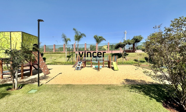 Imagem Terreno à Venda, 722 m² em Jardins Itália - Goiânia Imagem Terreno à Venda, 722 m² em Jardins Itália - Goiânia
