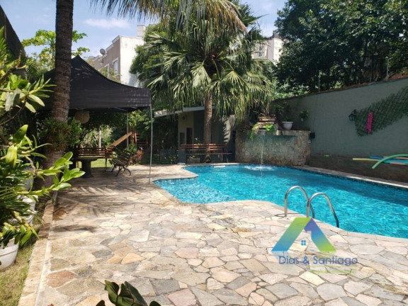 Imagem Casa com 7 Quartos à Venda, 236 m² em Vila Bela - São Paulo