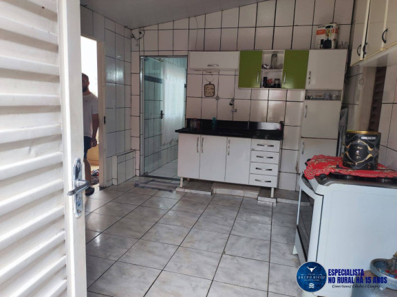Imagem Casa com 3 Quartos à Venda, 295 m² em Vila Finsocial - Goiânia Imagem Casa com 3 Quartos à Venda, 295 m² em Vila Finsocial - Goiânia