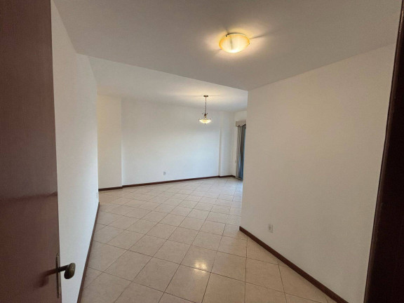 Imagem Apartamento com 3 Quartos para Alugar, 110 m² em Parque Hotel - Araruama