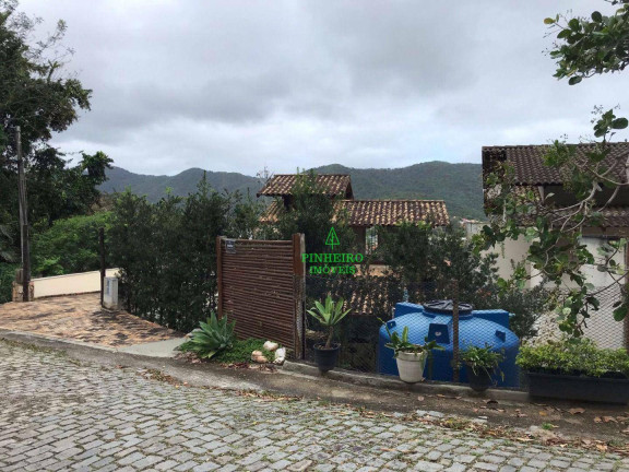 Imagem Casa com 4 Quartos à Venda, 193 m² em Itaipu - Niterói Imagem Casa com 4 Quartos à Venda, 193 m² em Itaipu - Niterói