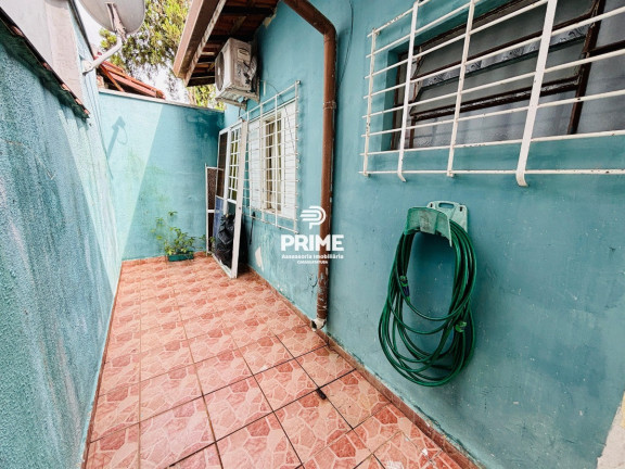 Imagem Casa com 2 Quartos à Venda, 50 m² em Indaia - Caraguatatuba