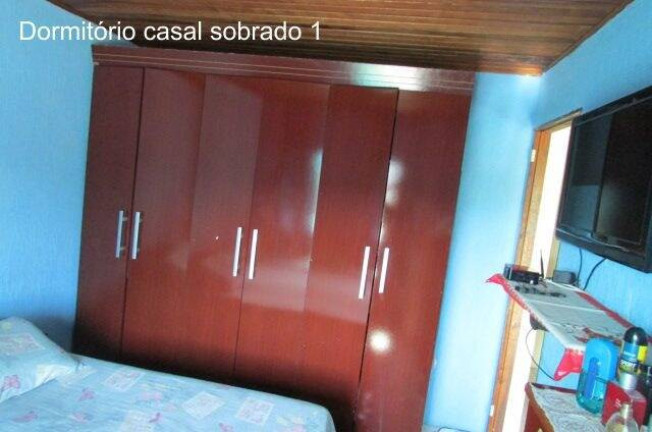 Imagem Casa com 8 Quartos à Venda, 210 m² em Jardim Carapicuíba - Carapicuíba