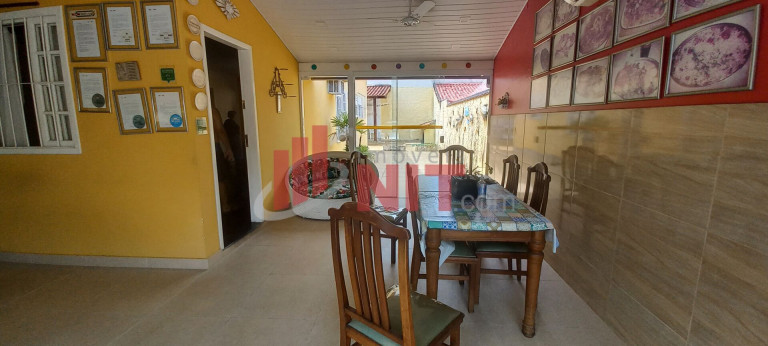 Imagem Casa com 2 Quartos à Venda, 143 m² em Piratininga - Niterói