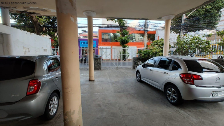 Imagem Imóvel com 3 Quartos à Venda, 110 m² em Barra - Salvador Imagem Imóvel com 3 Quartos à Venda, 110 m² em Barra - Salvador