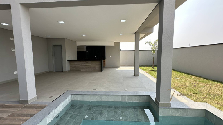 Imagem Casa com 3 Quartos à Venda, 347 m² em Roncáglia - Valinhos